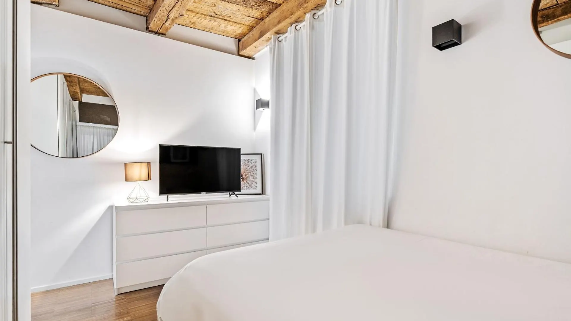 Exquisite Apartment In Old Town لوكسمبورغ
